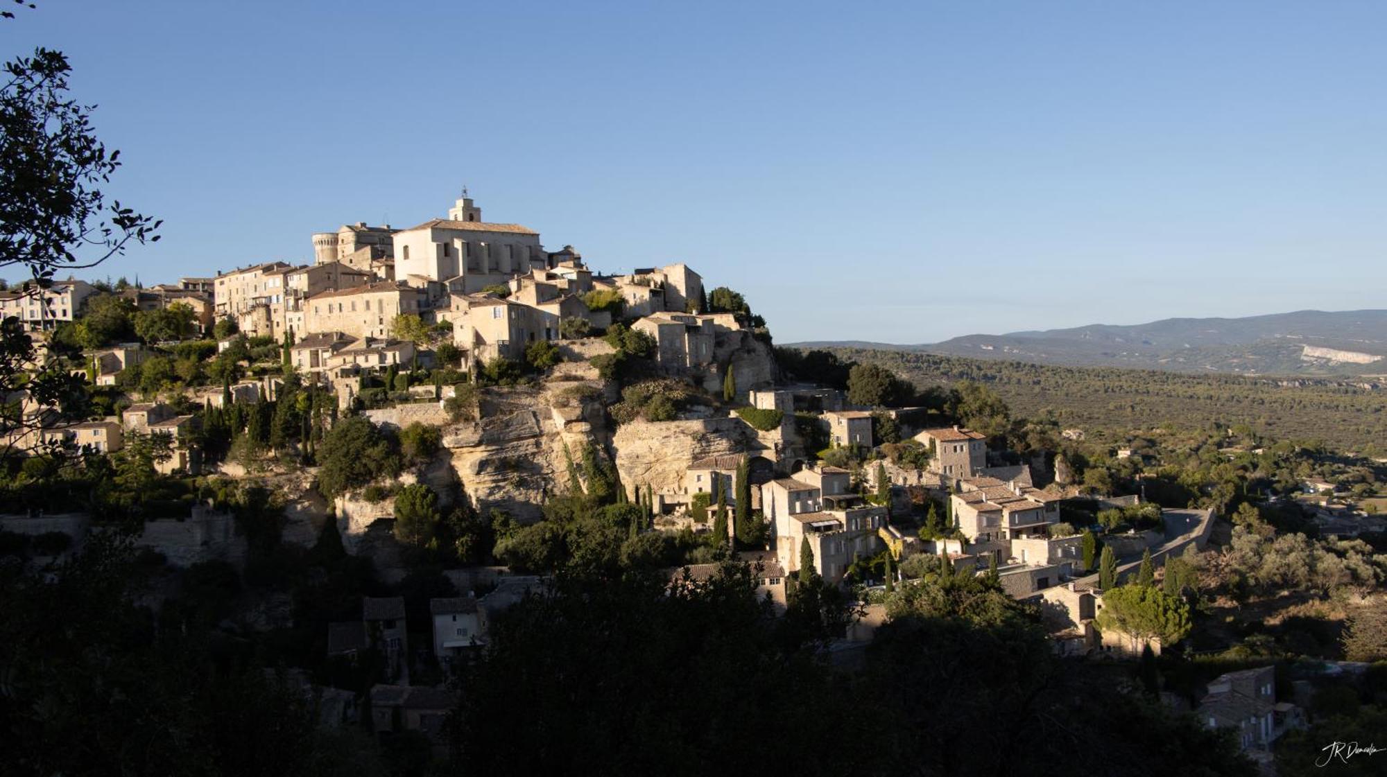 Studio Dans Le Luberon Céreste Екстериор снимка