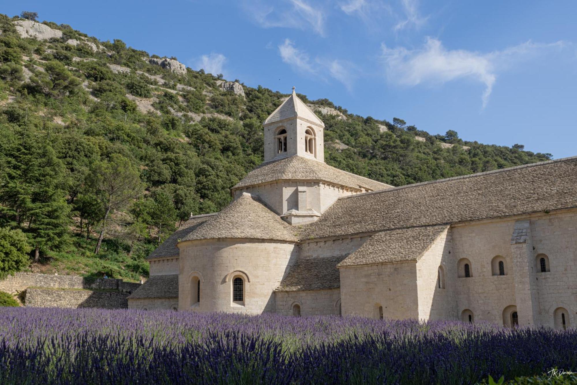 Studio Dans Le Luberon Céreste Екстериор снимка