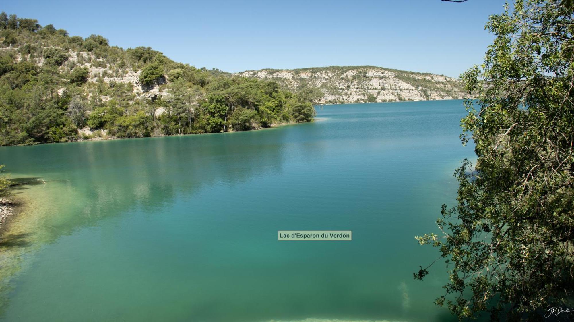 Studio Dans Le Luberon Céreste Екстериор снимка